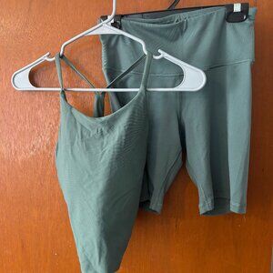 Old Navy Active Light Support PowerSoft Longline Sports Bra and Bike Shorts Set